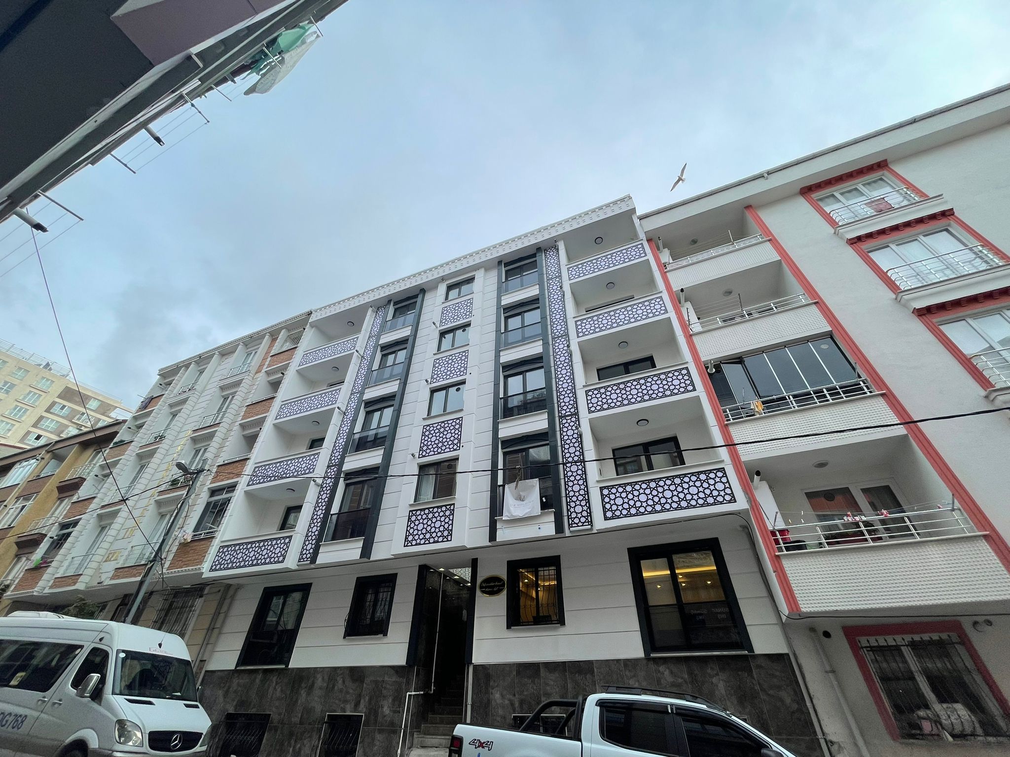 مشروع استثماري سكني في اسطنبول اسنيورت ( IC 67 )