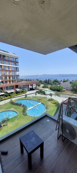 Furnished apartment for sale in Istanbul / Buyukcekmece